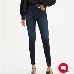 Levi’s Mile High Skinny